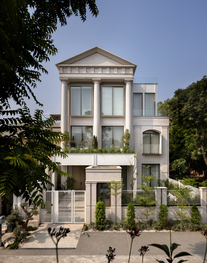 Project Residence 182