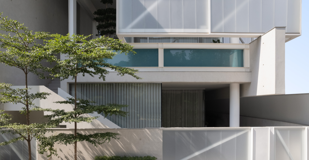 Project Residence 182